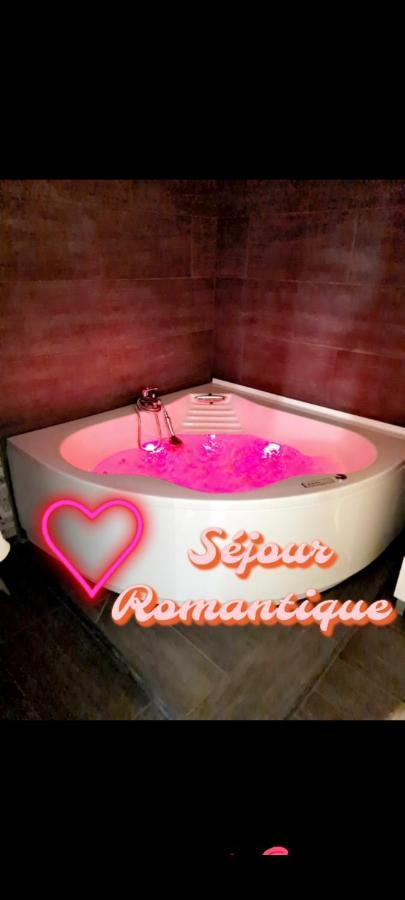 Sejour Romantique Apartment *